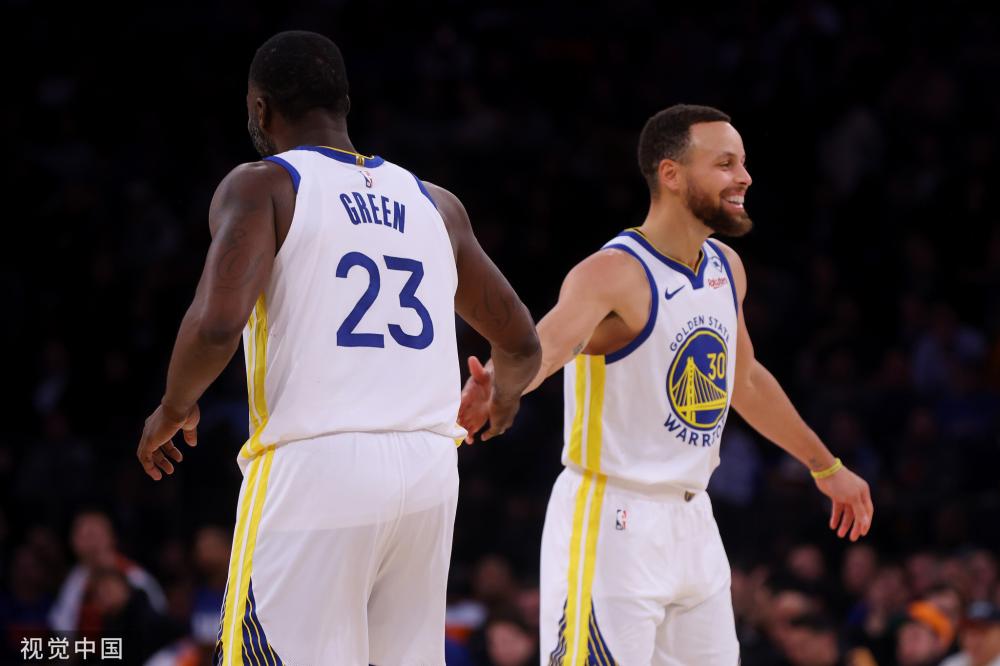 女性更应该 女性更应该