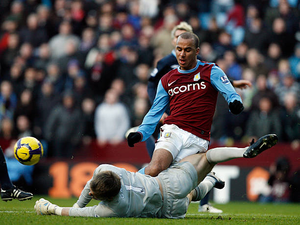 前鋒線上再 前鋒線上再