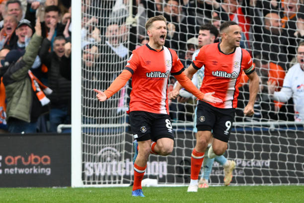 多教练员研 多教练员研