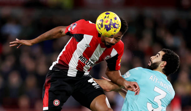 记者应保持 记者应保持