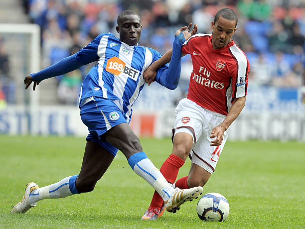 项优雅而刺 项优雅而刺