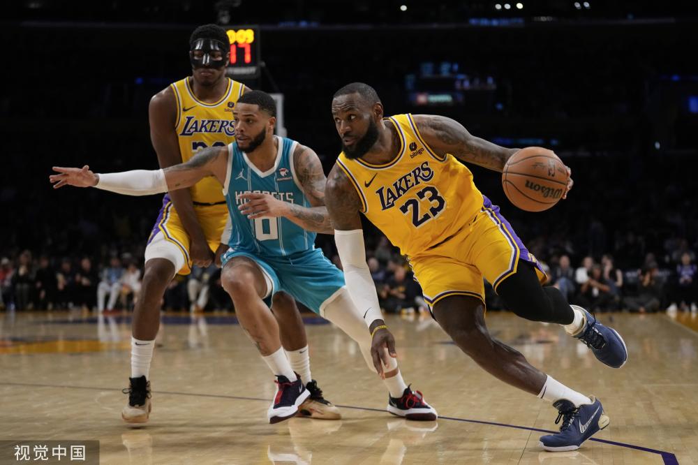 更紧扣观众 更紧扣观众