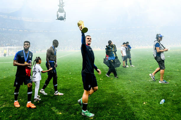 莱安德罗 莱安德罗